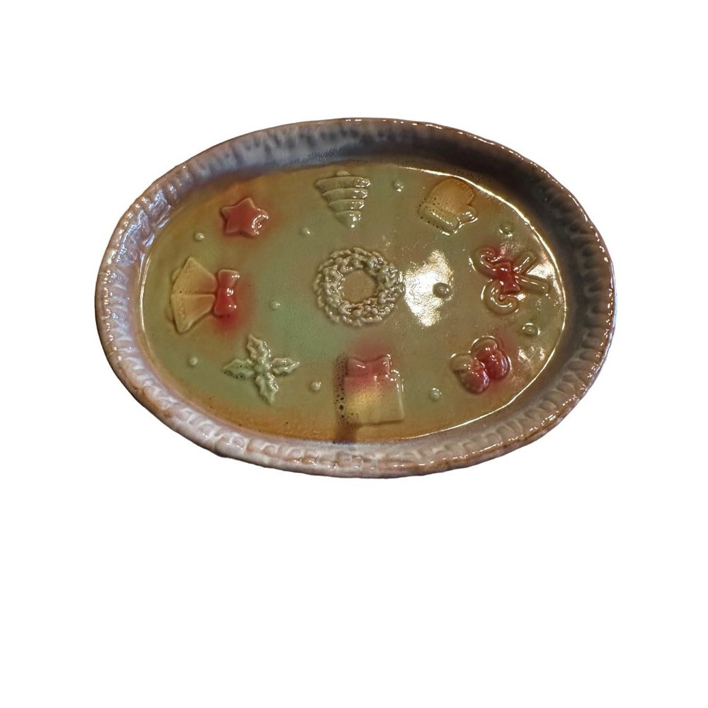 Christmas Holiday Decorative Plate warm green‎ red gold 6 7/8"x9"